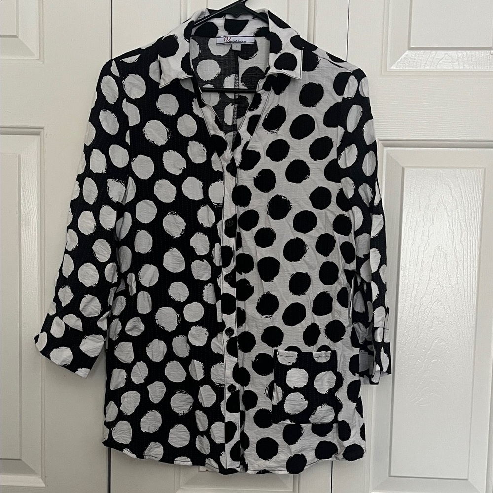 Variation Women’s Stylish Black and White Polka Dot Button Down Shirt Size L
